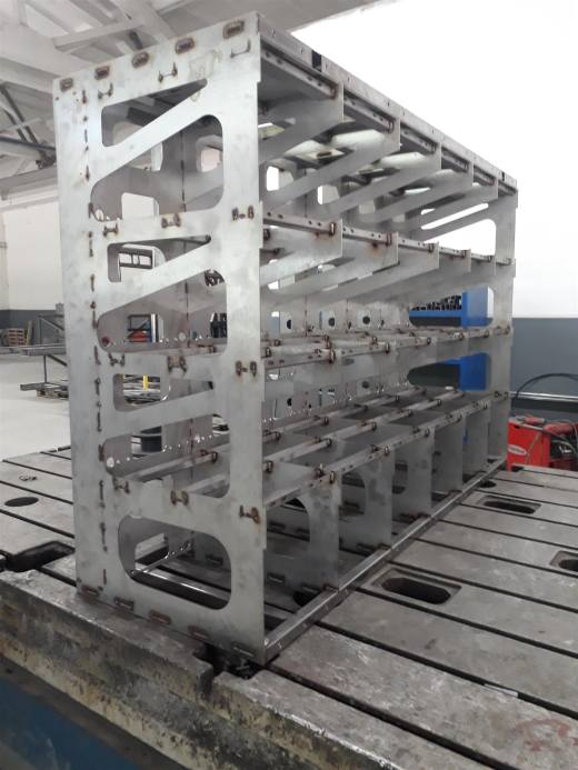 蓄电池架缩略图