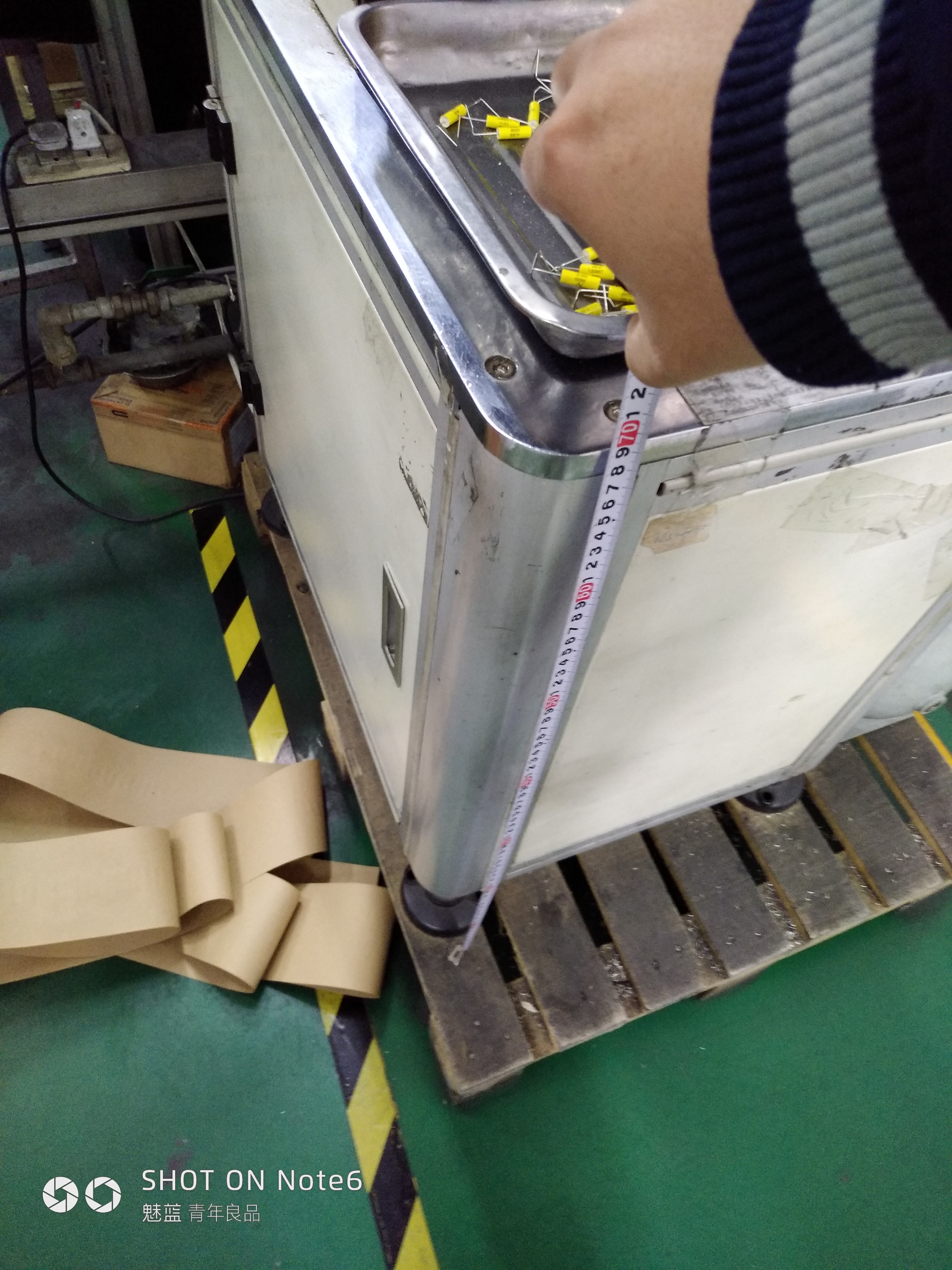 电容剪脚折弯（sw18可编辑+工程图+bom）