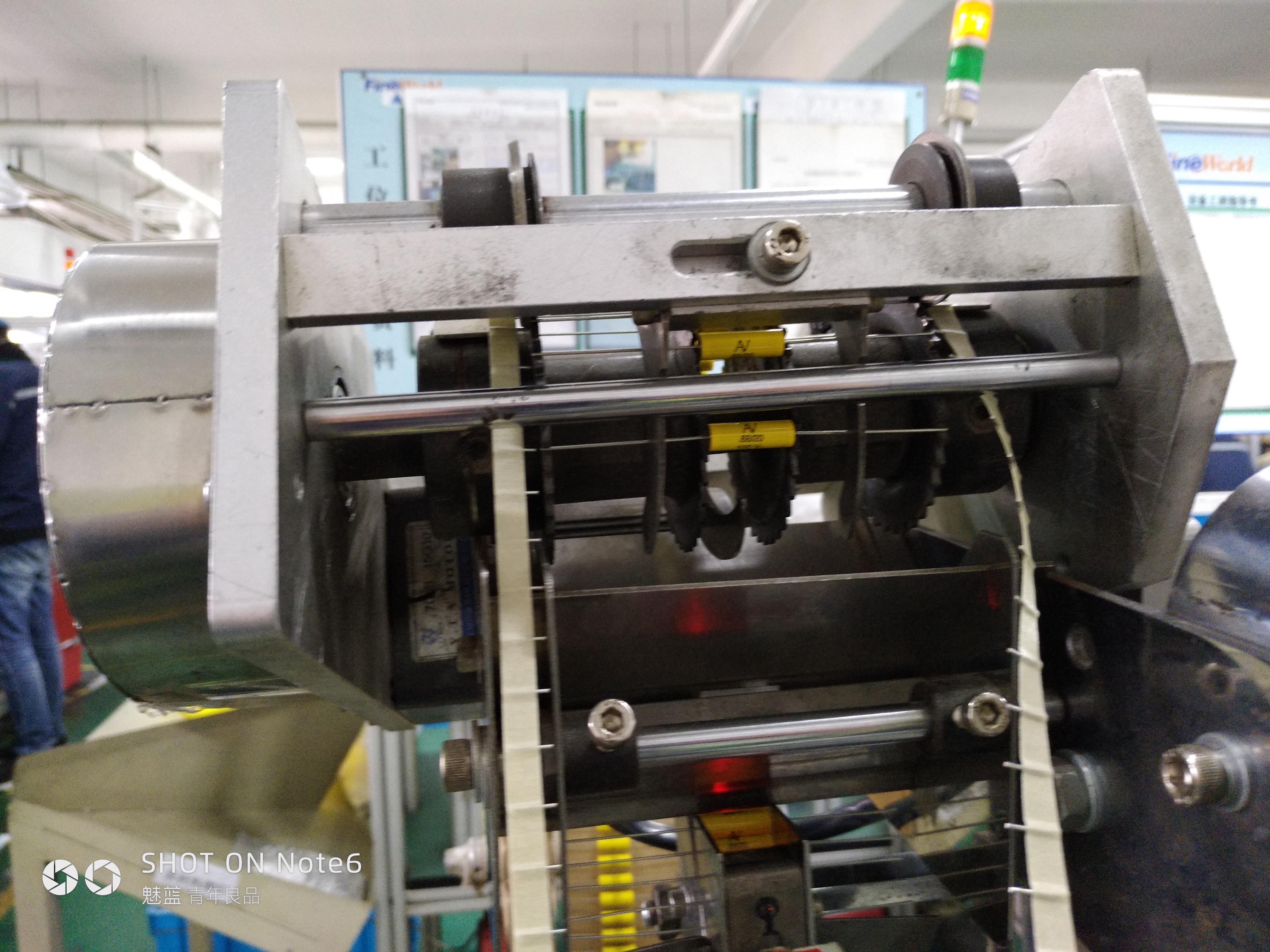 电容剪脚折弯（sw18可编辑+工程图+bom）