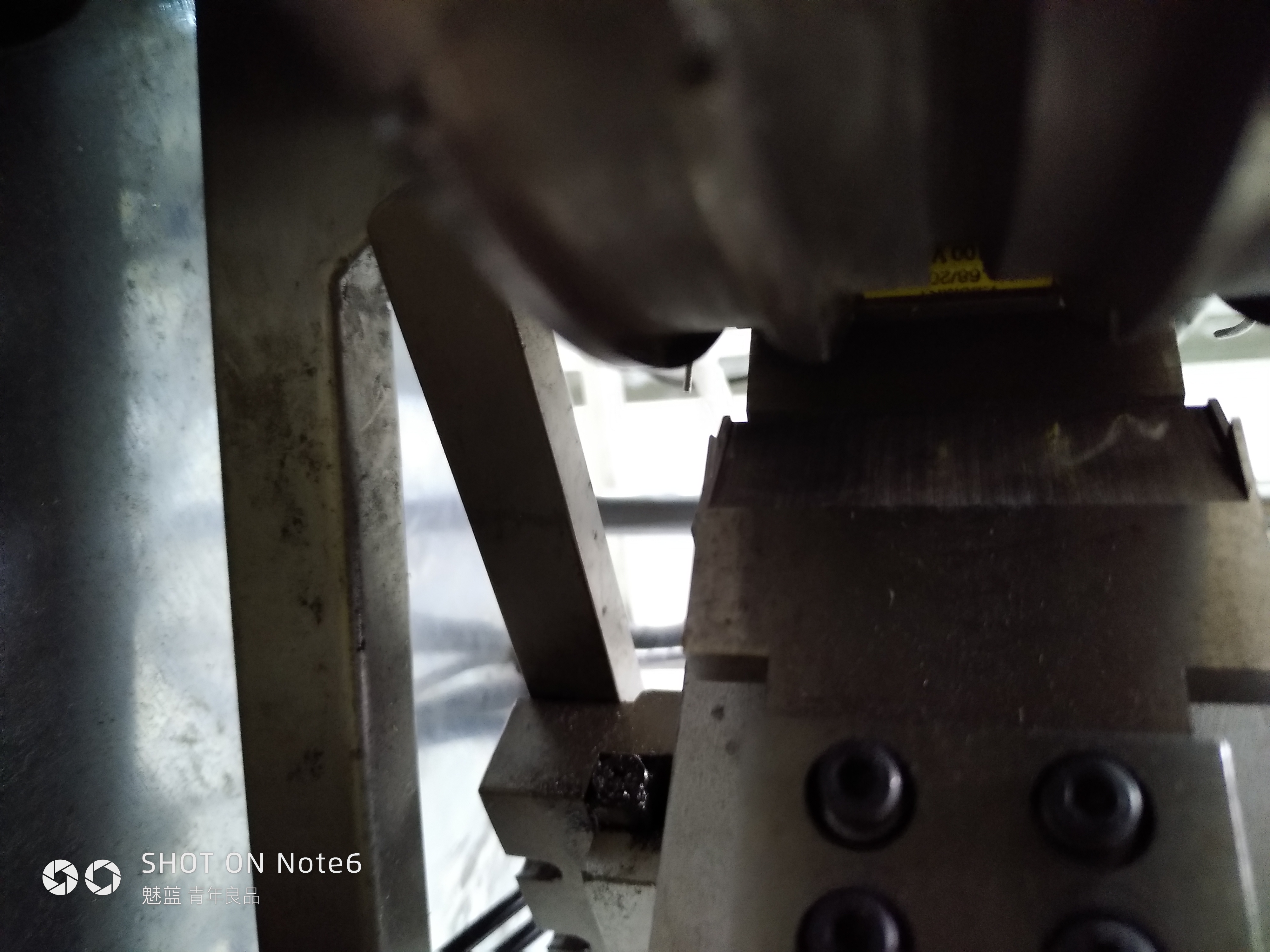 电容剪脚折弯（sw18可编辑+工程图+bom）