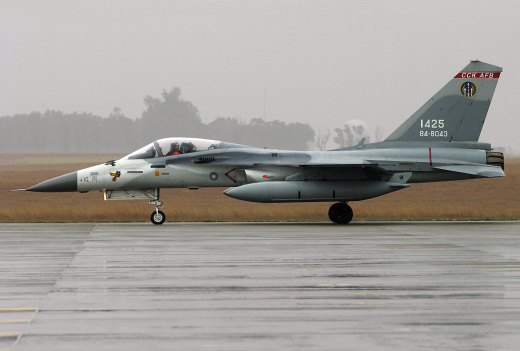 E1123-台湾省空军F-CK-1经国号战斗机三维SW2012带参缩略图