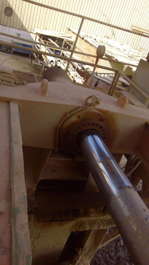 A0002829-焊接型液压缸 250x180x983 毫米缩略图