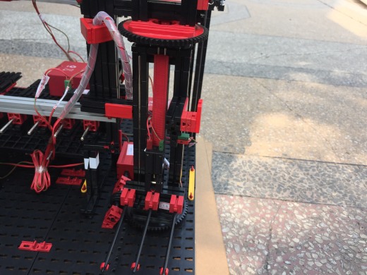 慧鱼乐高智能立体停车场缩略图