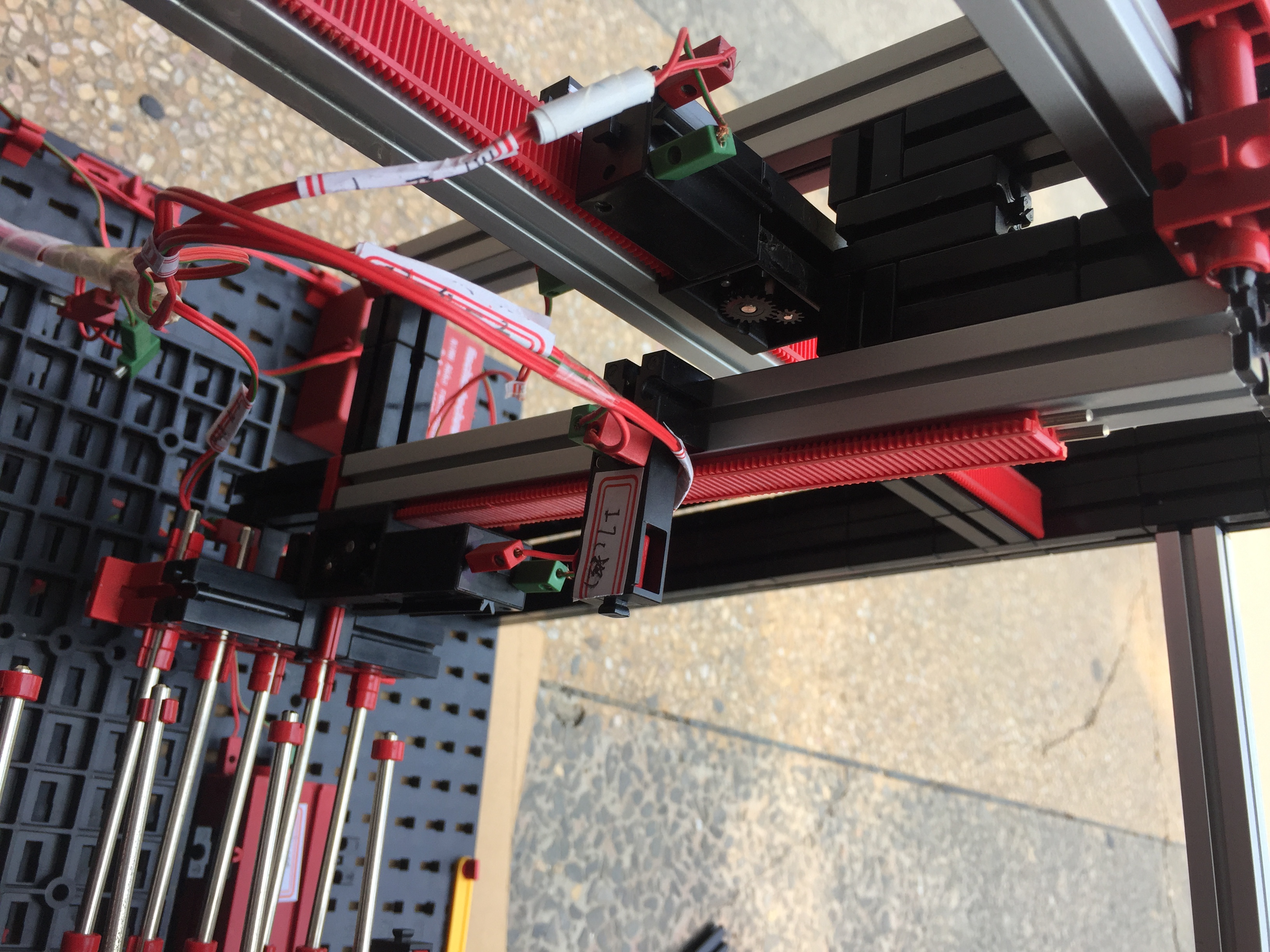 慧鱼乐高智能立体停车场