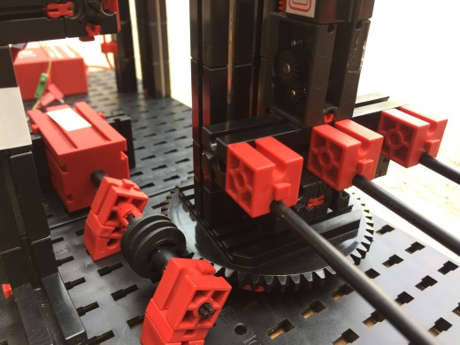 慧鱼乐高智能立体停车场缩略图