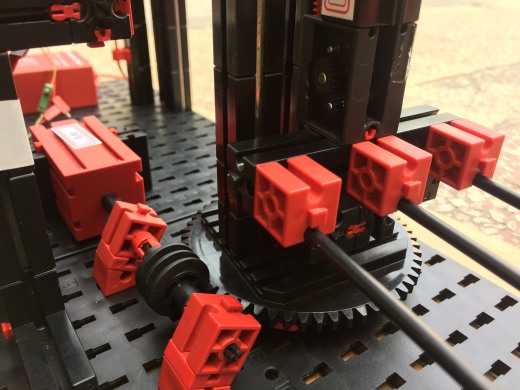 慧鱼乐高智能立体停车场缩略图