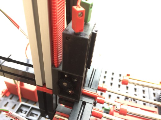 慧鱼乐高智能立体停车场缩略图