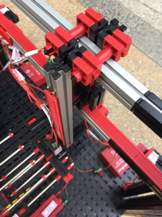 慧鱼乐高智能立体停车场缩略图