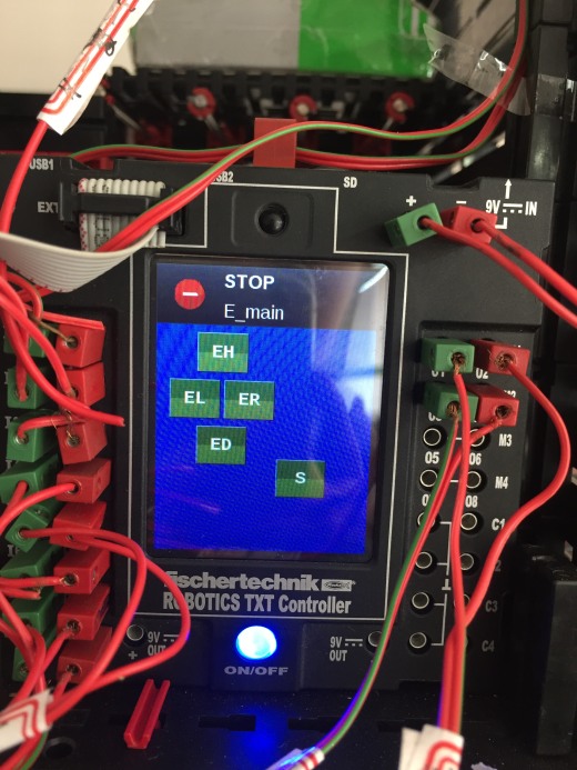 慧鱼乐高智能立体停车场缩略图