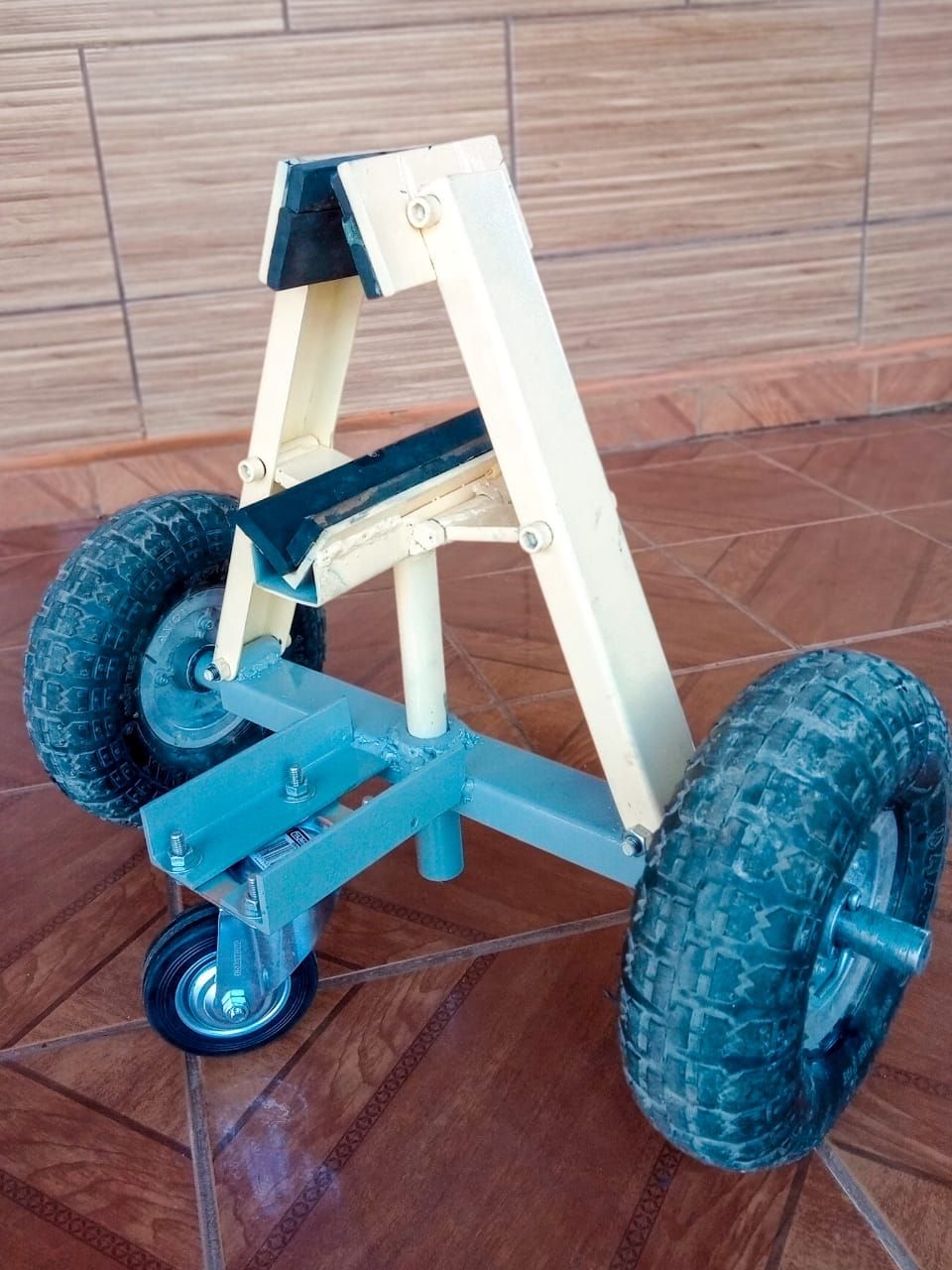 运输轮车