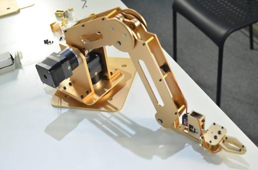 dobot-arduino桌面机器人缩略图