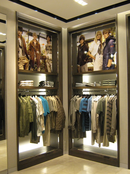 Kingsmen--巴宝莉(BURBERRY)福州东方店施工图