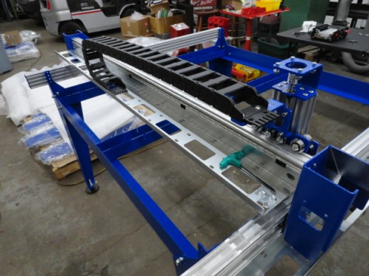 Iplasma 5.0 4X4 CNC 等离子切割机缩略图