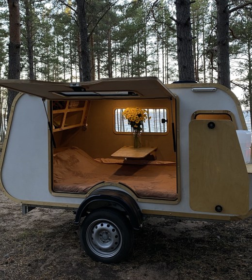 Camper露营拖车缩略图