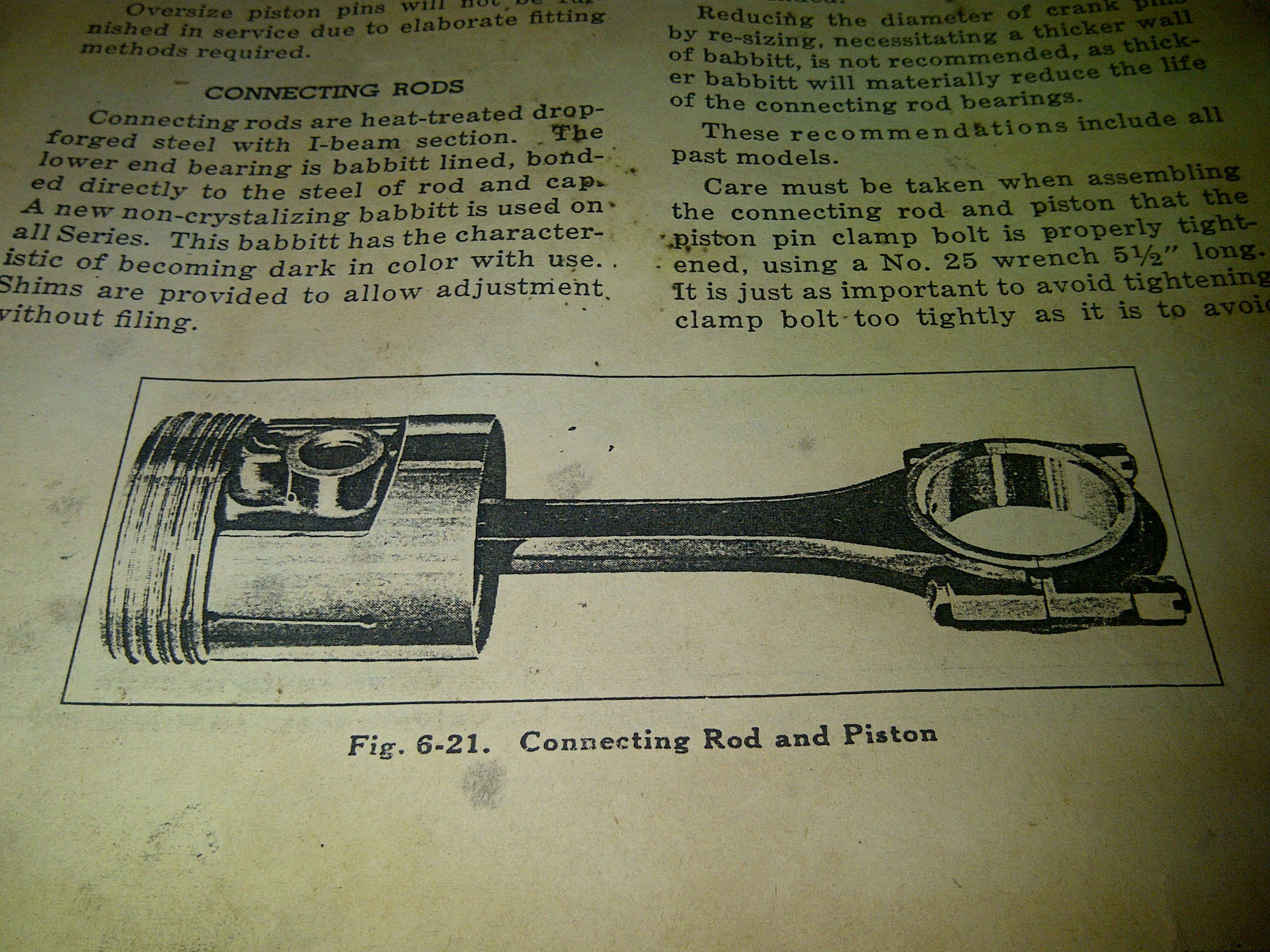 1937年别克直列8缸发动机的摇臂轴总成