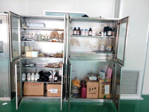 实验柜总装缩略图