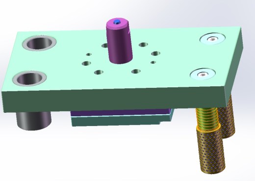 上下四导柱复合冲裁模具缩略图