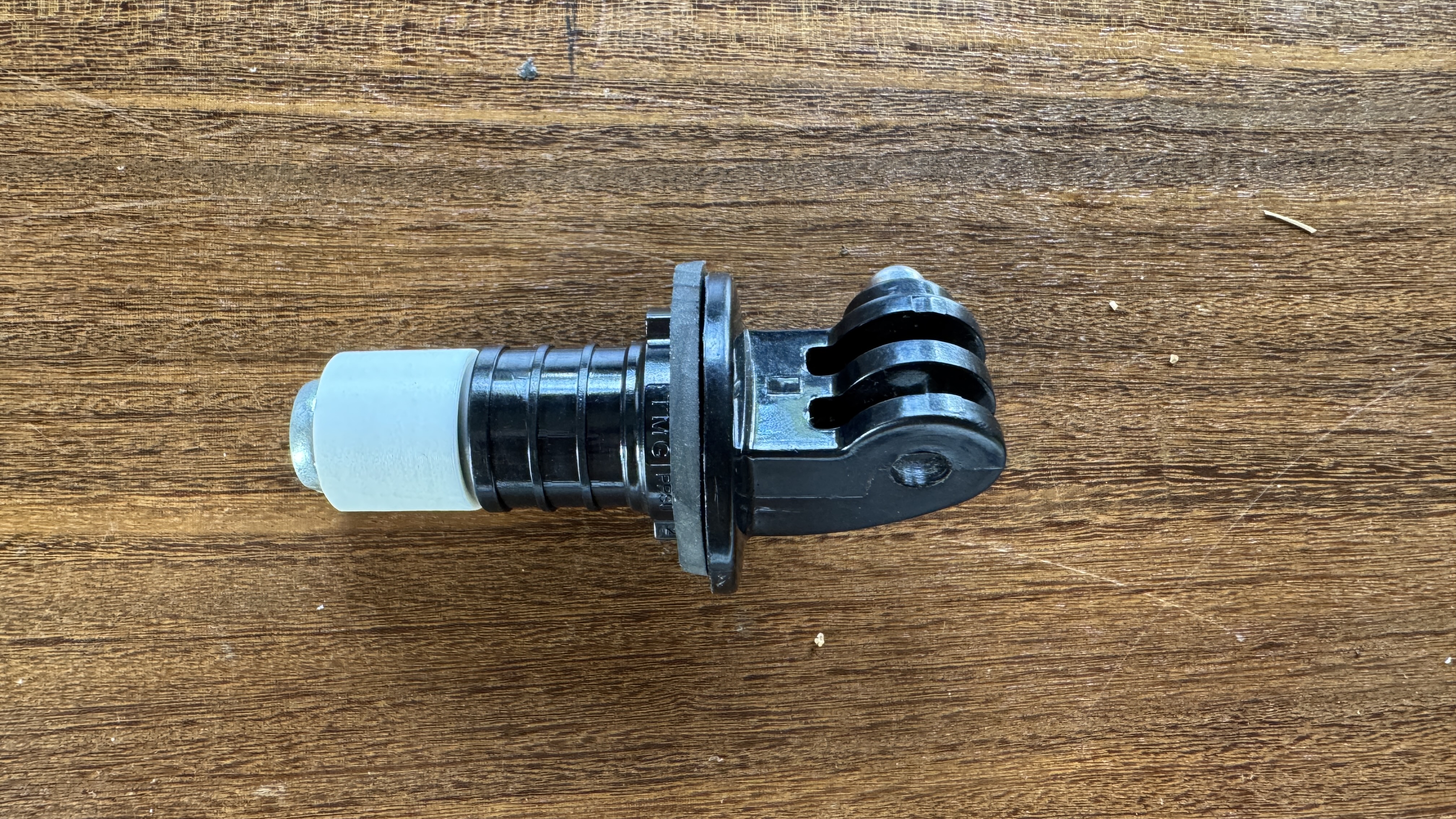 翼箔相机支架