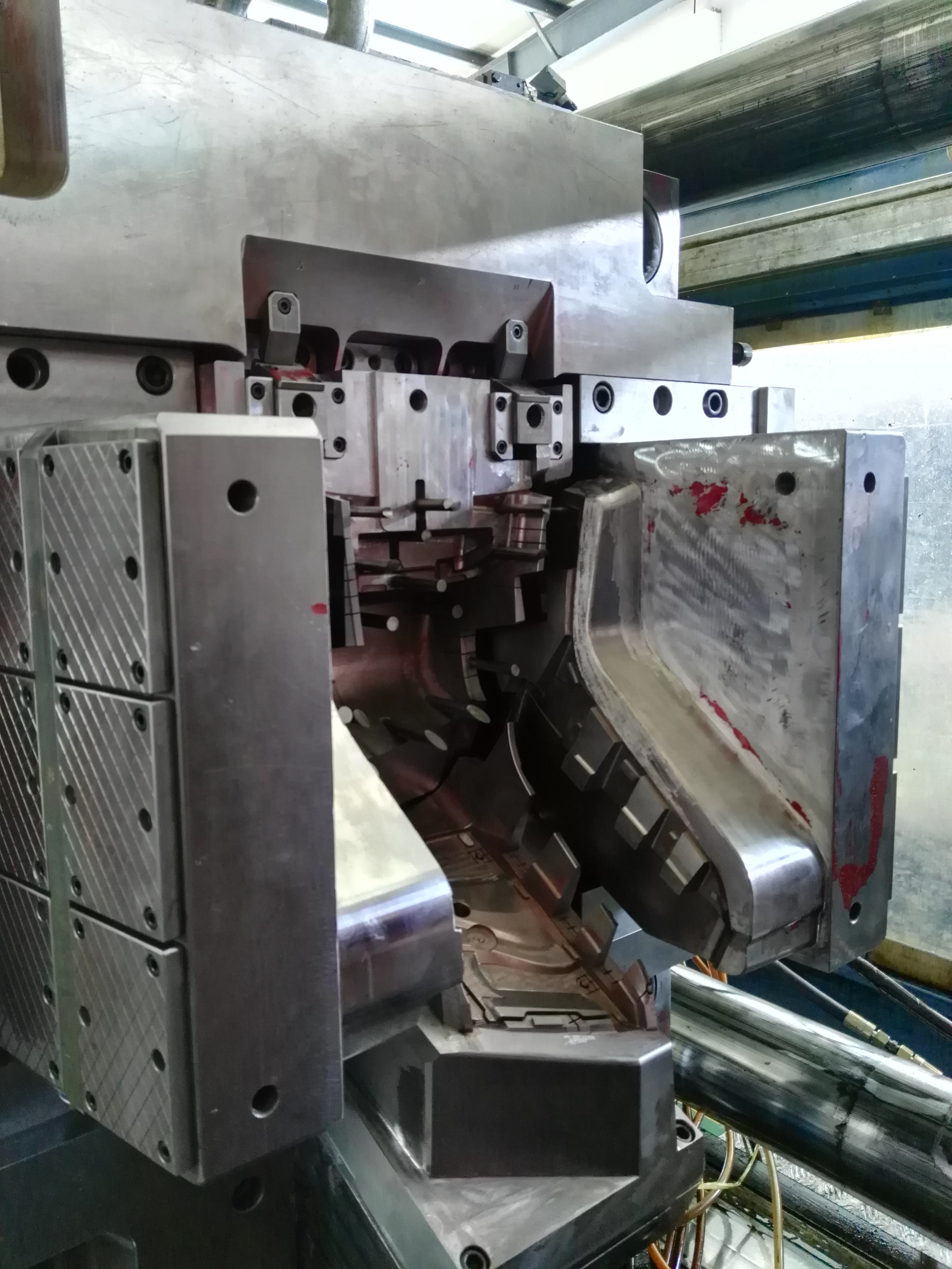 注塑模具、模具(13)