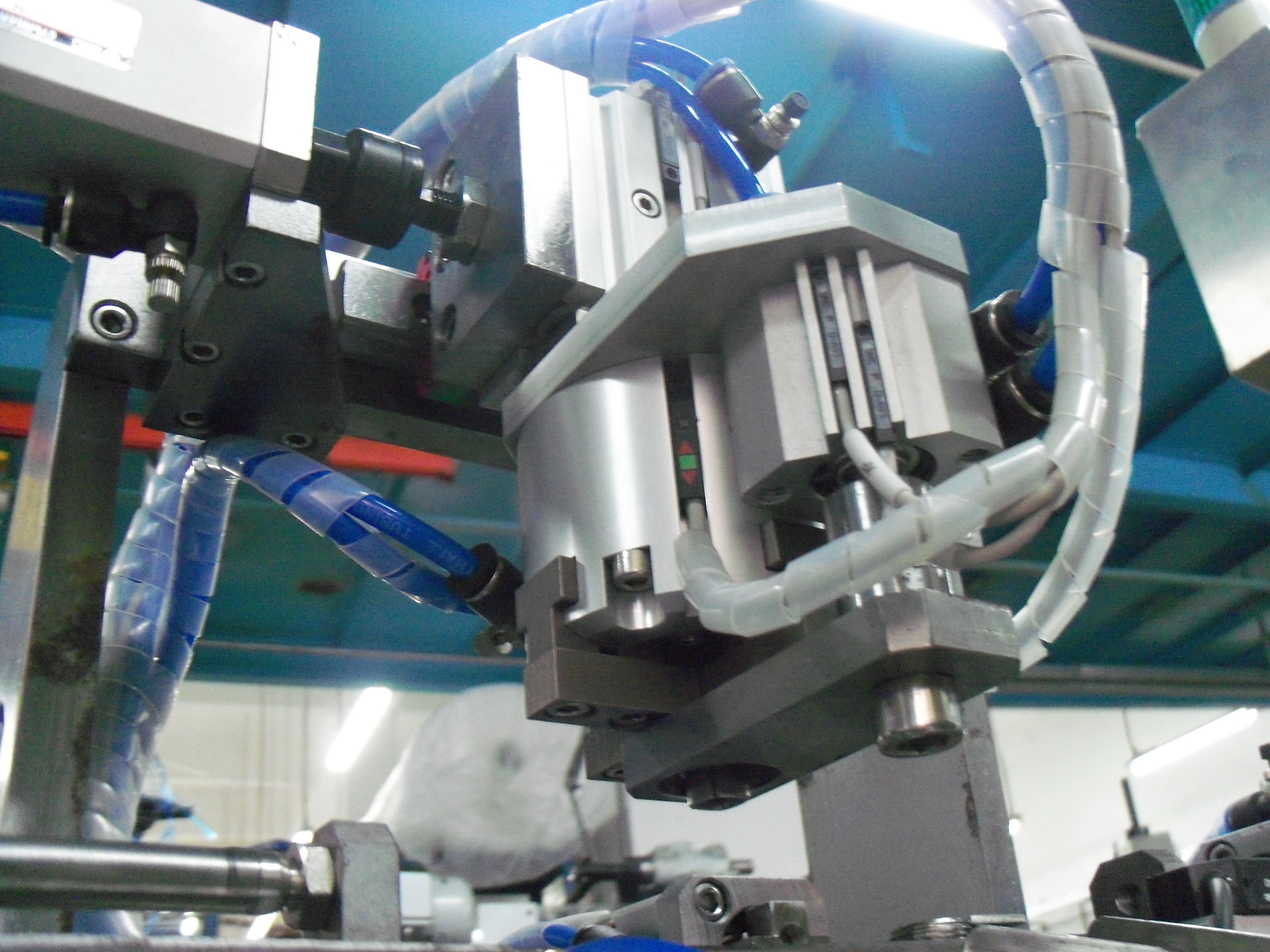 玩具汽车轮子组装机（含工程图sw15可编辑+BOM）