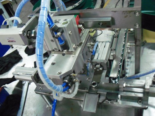 玩具汽车轮子组装机（含工程图sw15可编辑+BOM）缩略图