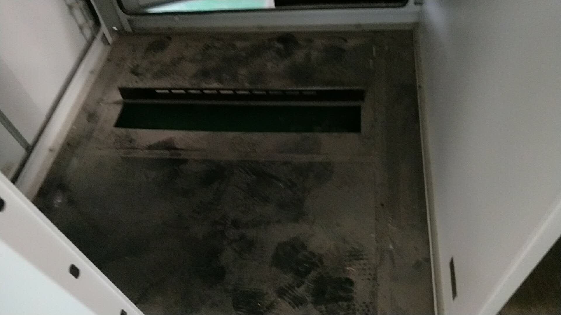 美式箱变外壳模型--673083--300