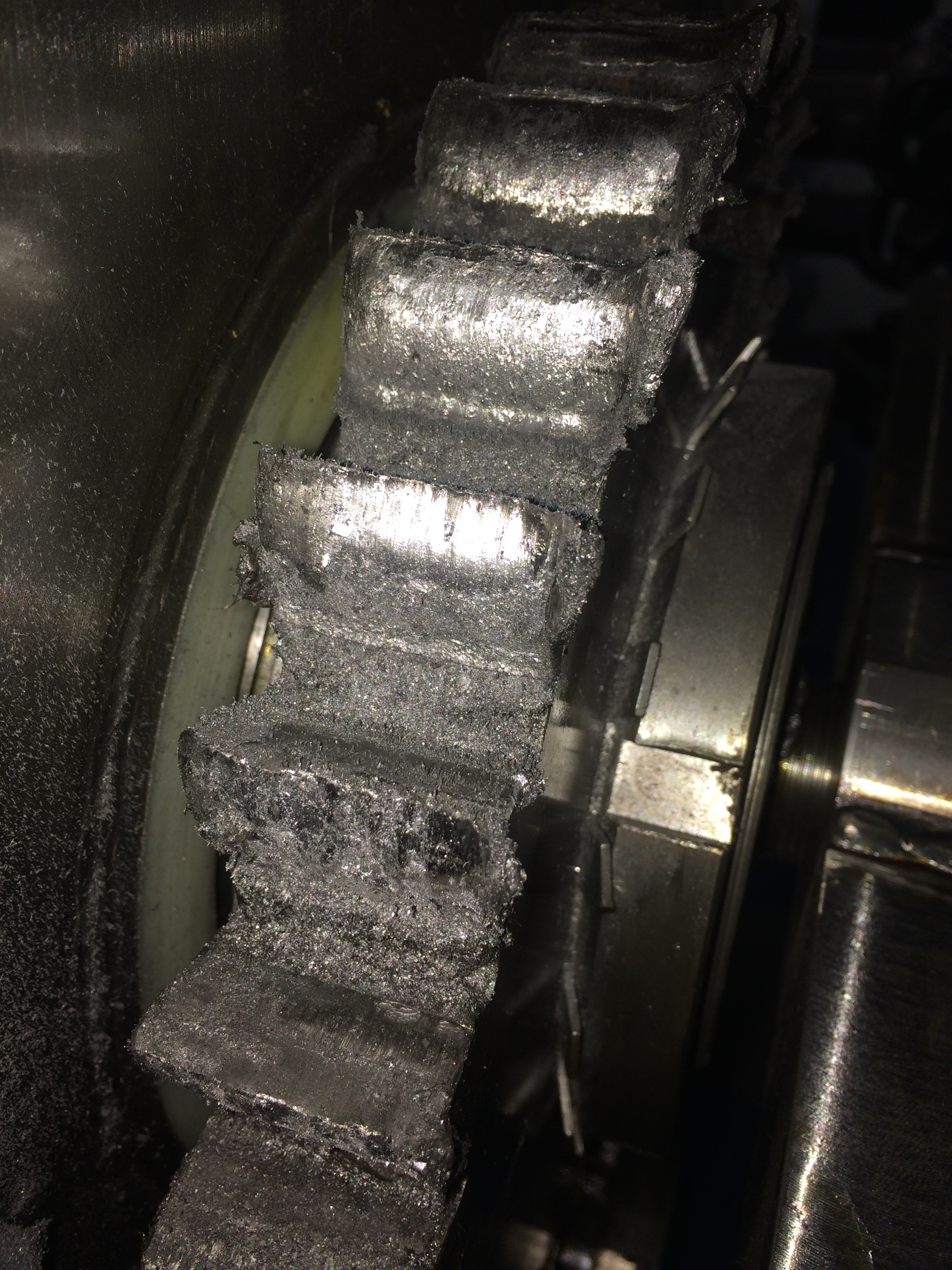 用于色带切割装置的齿轮