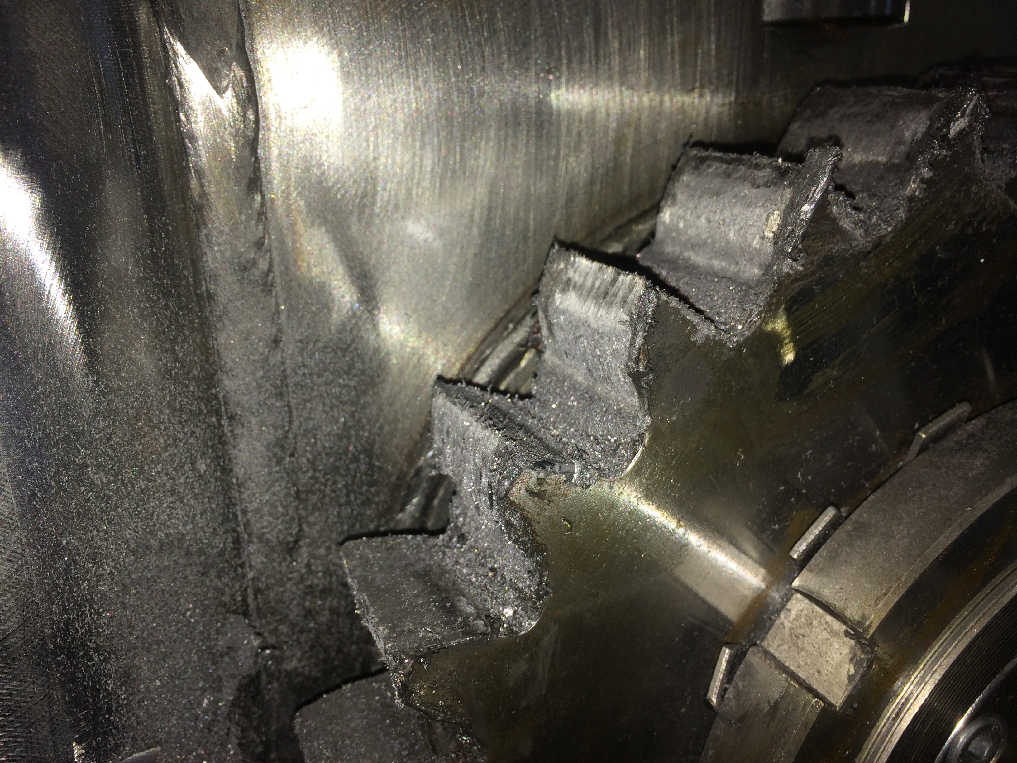 用于色带切割装置的齿轮