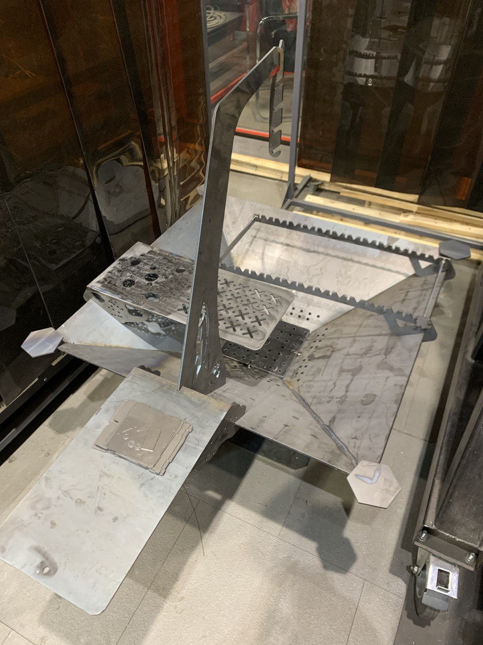 烤架结构3D图纸 Solidworks设计 附dxf平面工程图