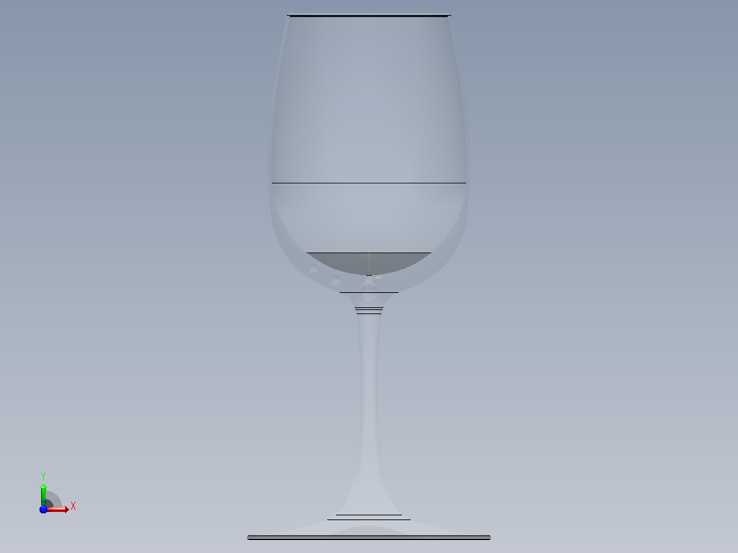 完美的酒杯前视图