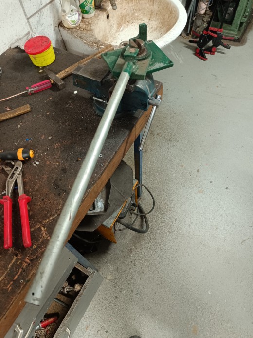 手动钢筋弯曲器 - 简单的施工站点工具缩略图