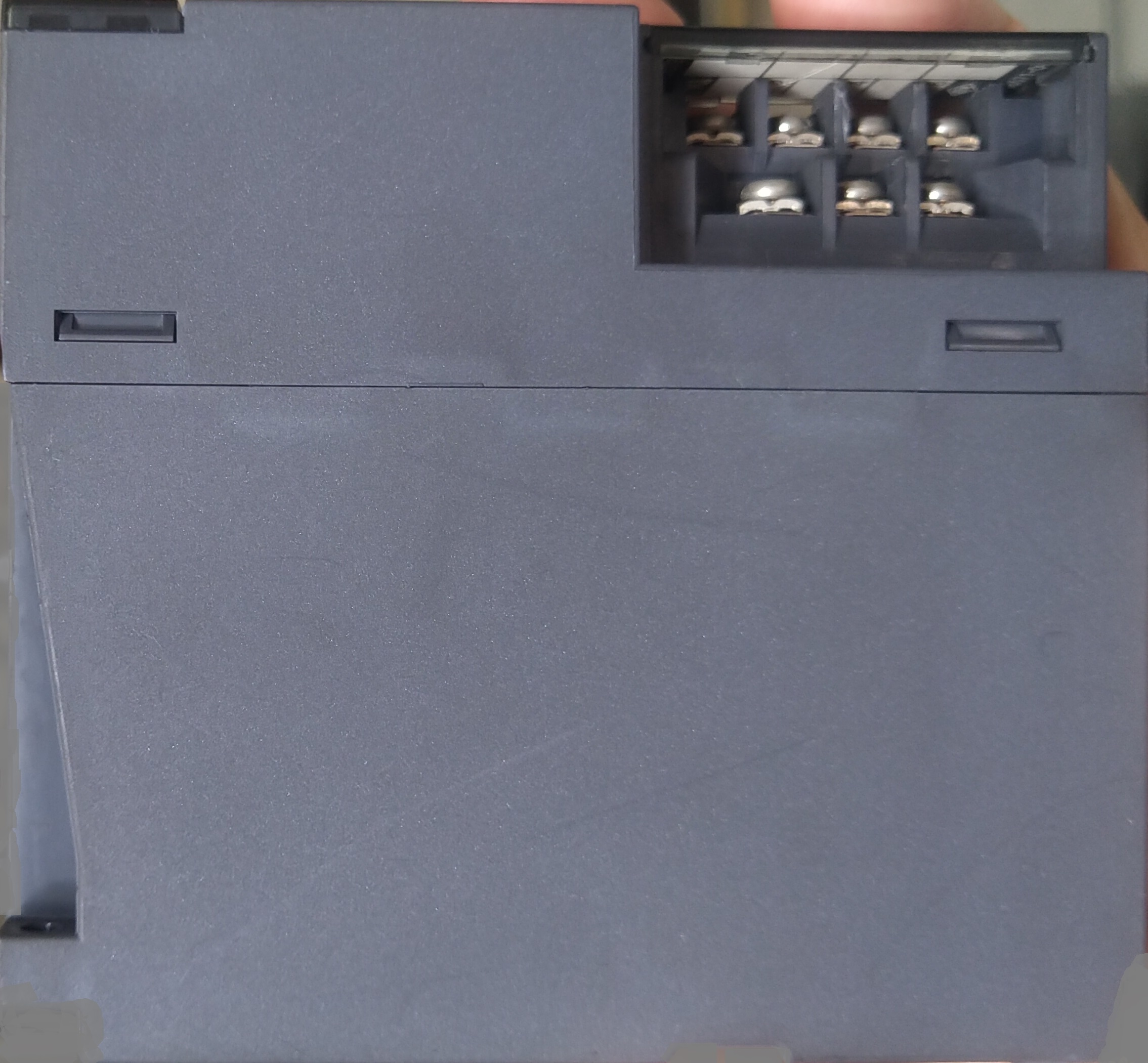 A0004860-QJ61BT11N CC-LINK产品类型 CC-Link远程IO模块
