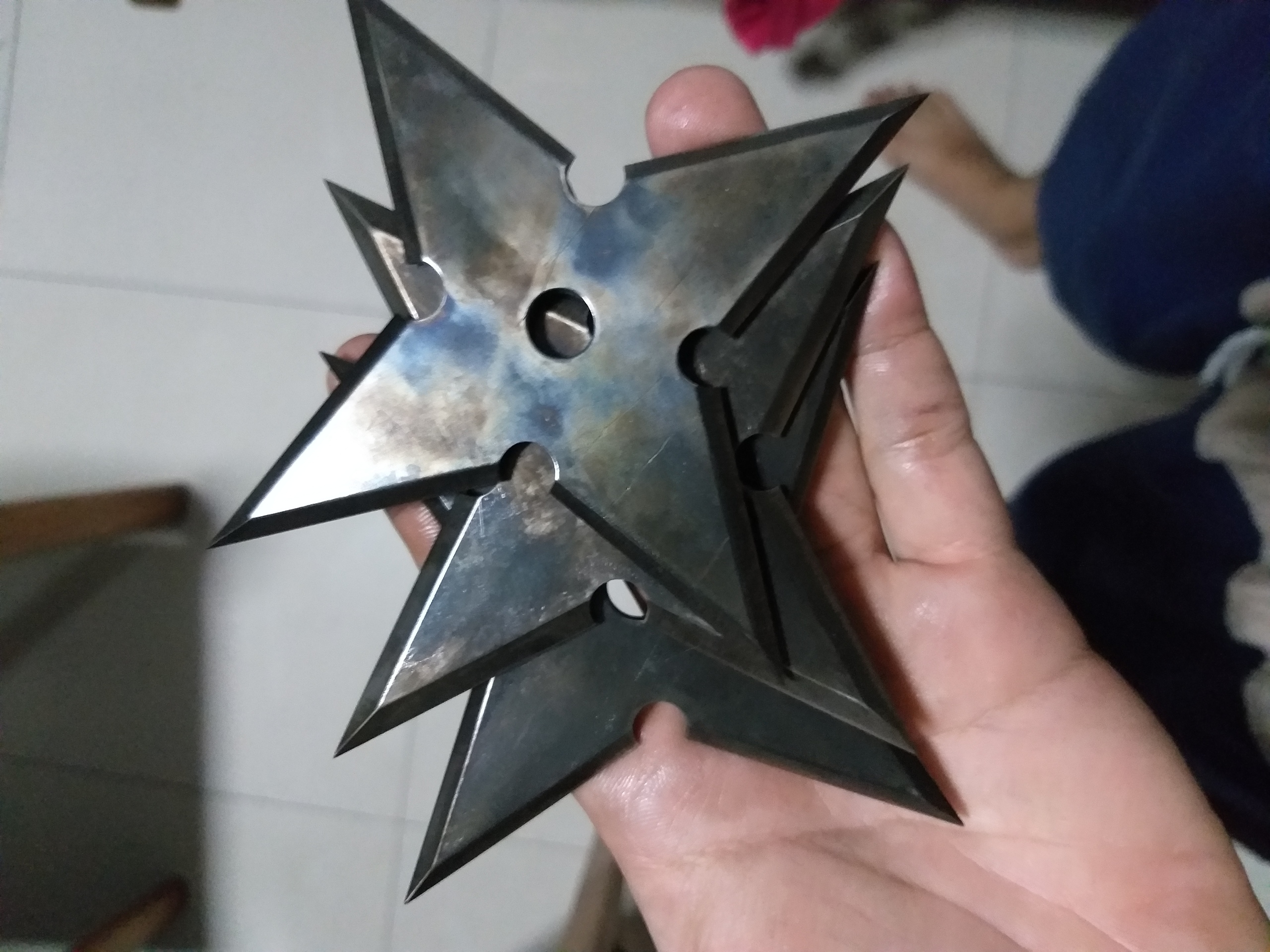 手里剑