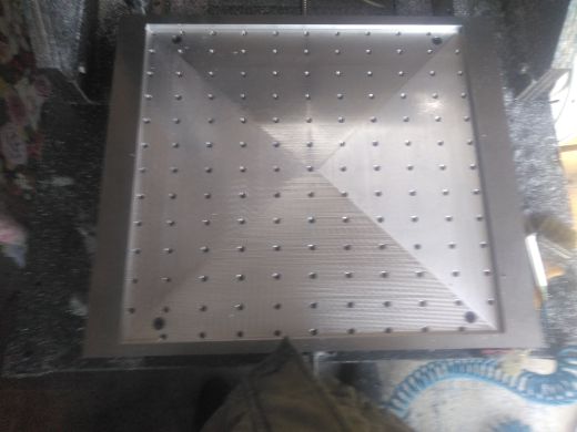 Cnc刳刨机有50x50x50cm的工作区，配有3kw主轴缩略图