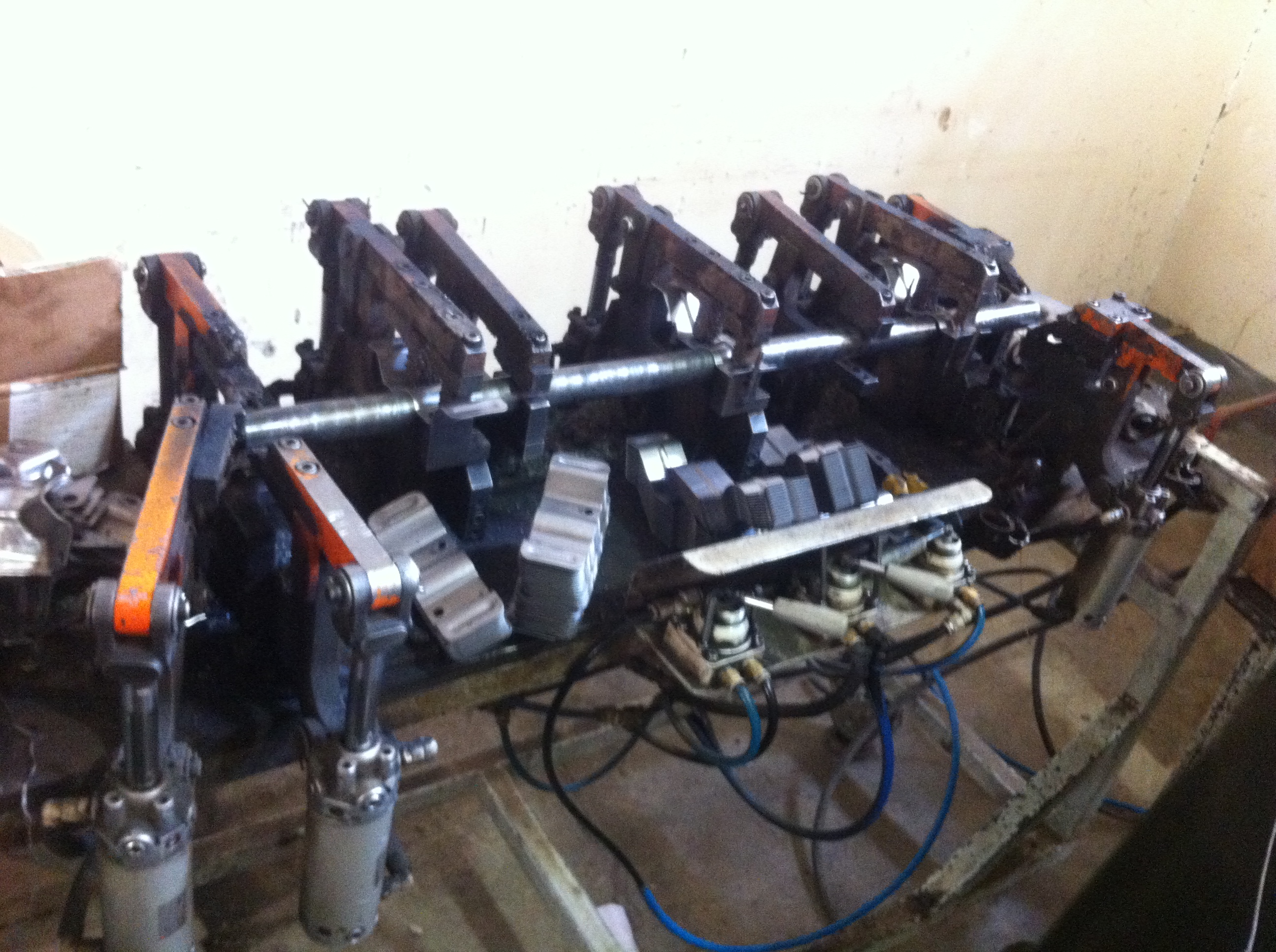 防撞杆焊接sw12可编辑