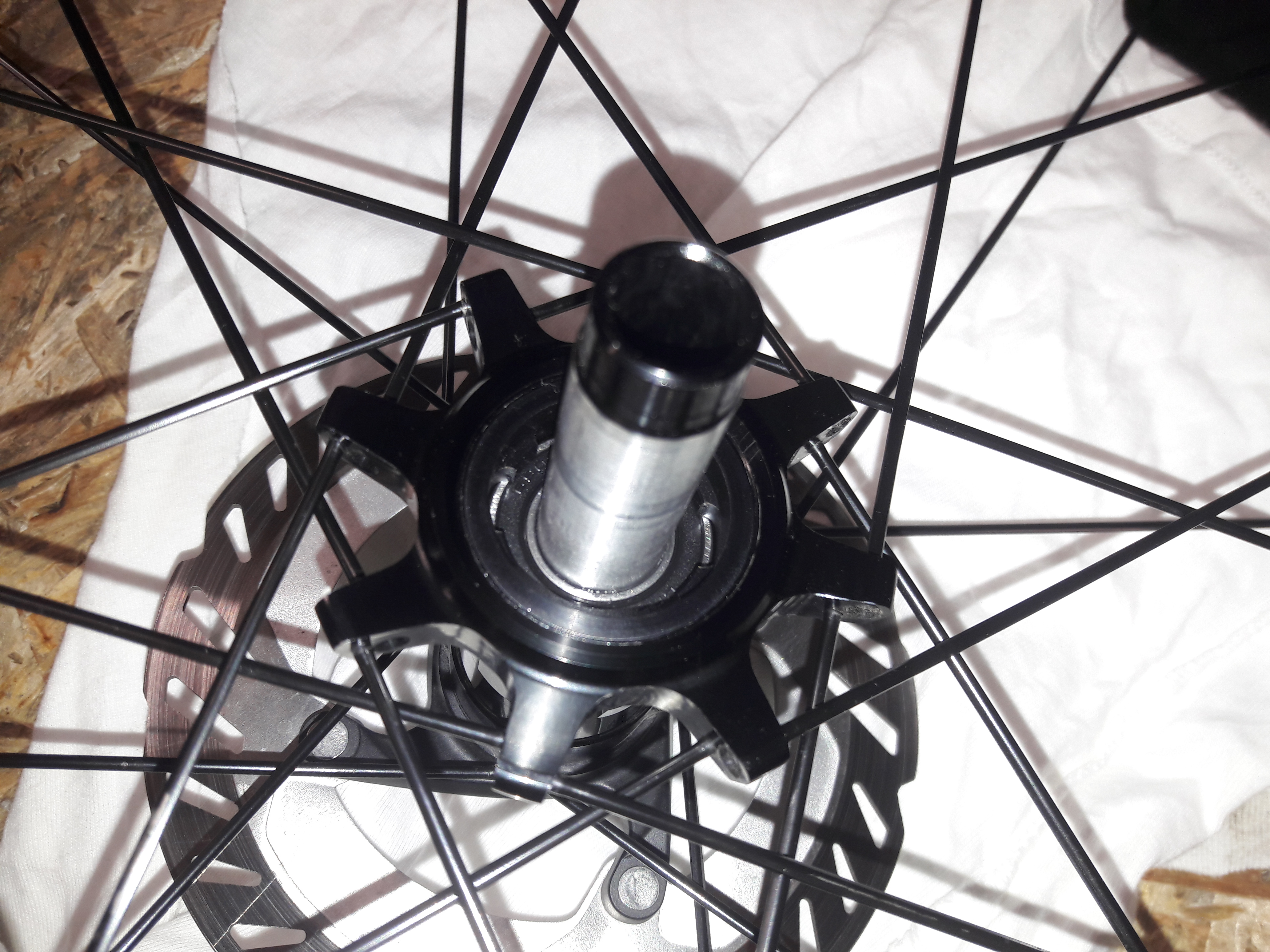 Vision Trimax 25 带 DT Swiss EXP 棘轮