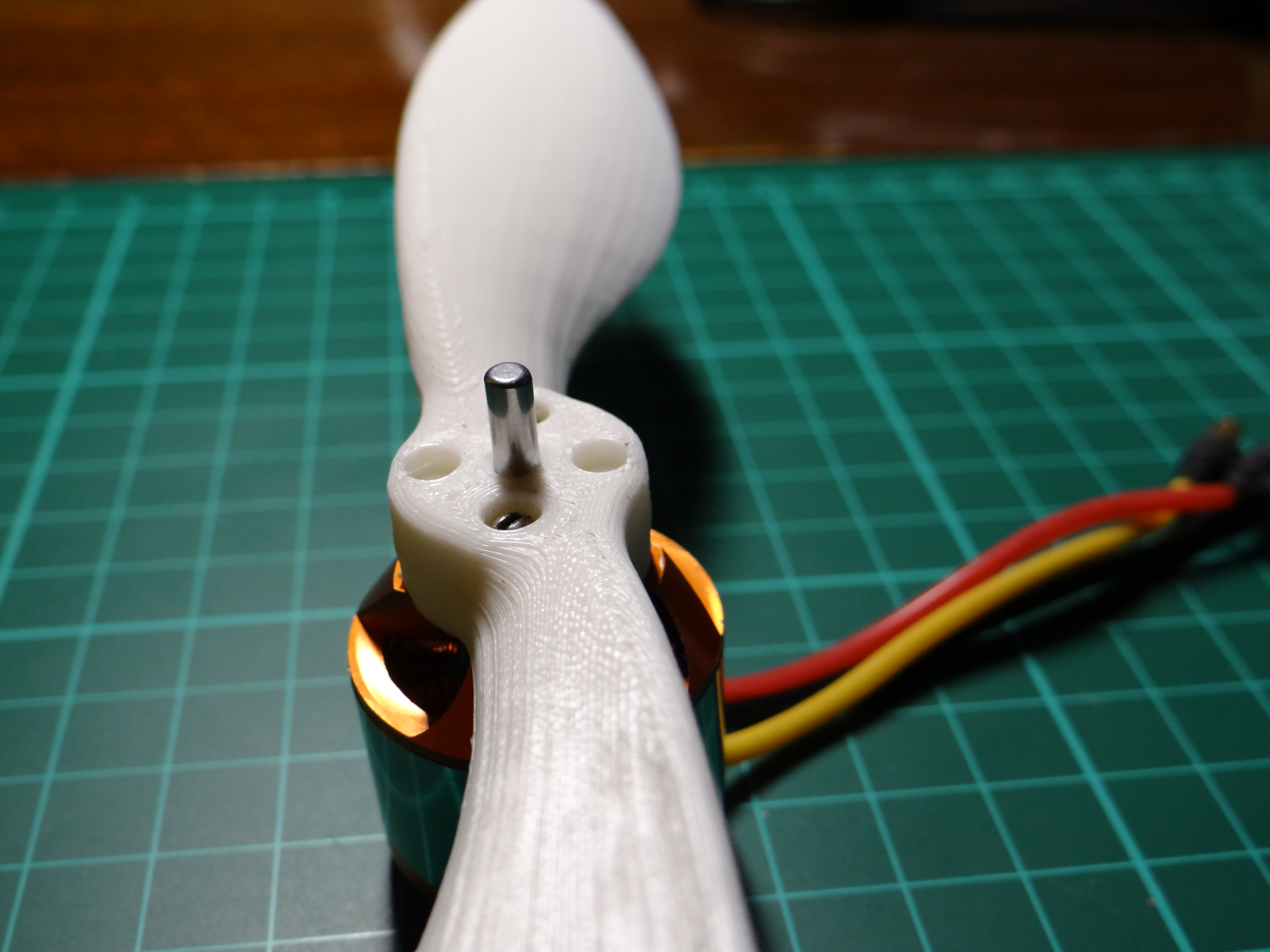 定制慢飞螺旋桨8x4.5胖版