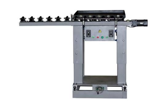 摇臂转床自动卸料装置设计缩略图