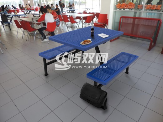 吃饭桌椅缩略图