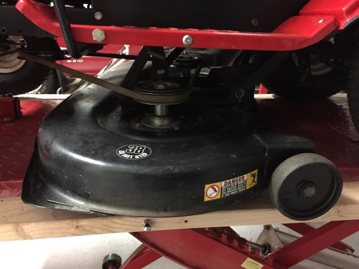 乘坐式割草机模型缩略图