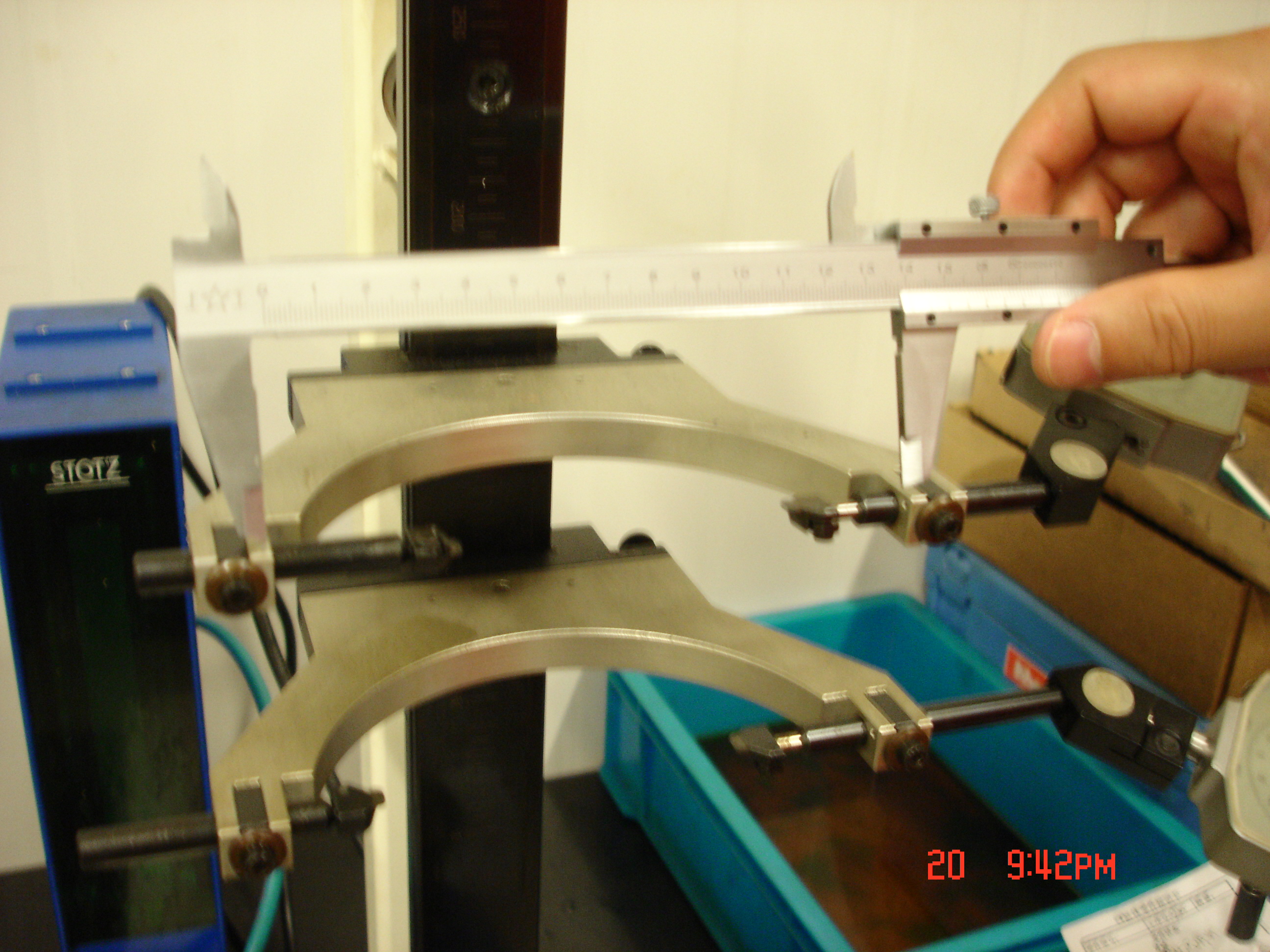 定子跳动检侧机（sw18可编辑+工程图）