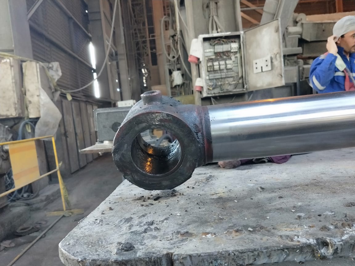 焊接式液压缸-130x90x500-mm-1.snapshot.1