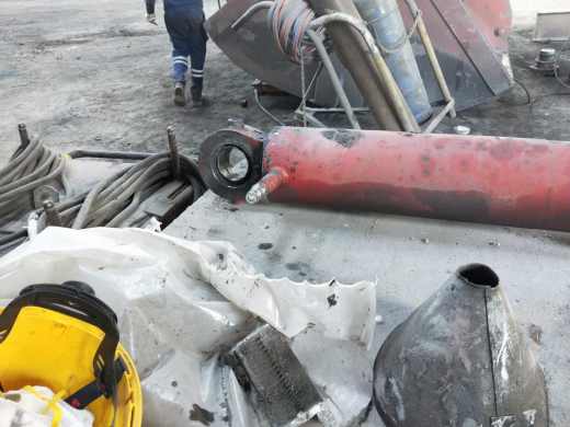 焊接式液压缸-130x90x500-mm-1.snapshot.1缩略图