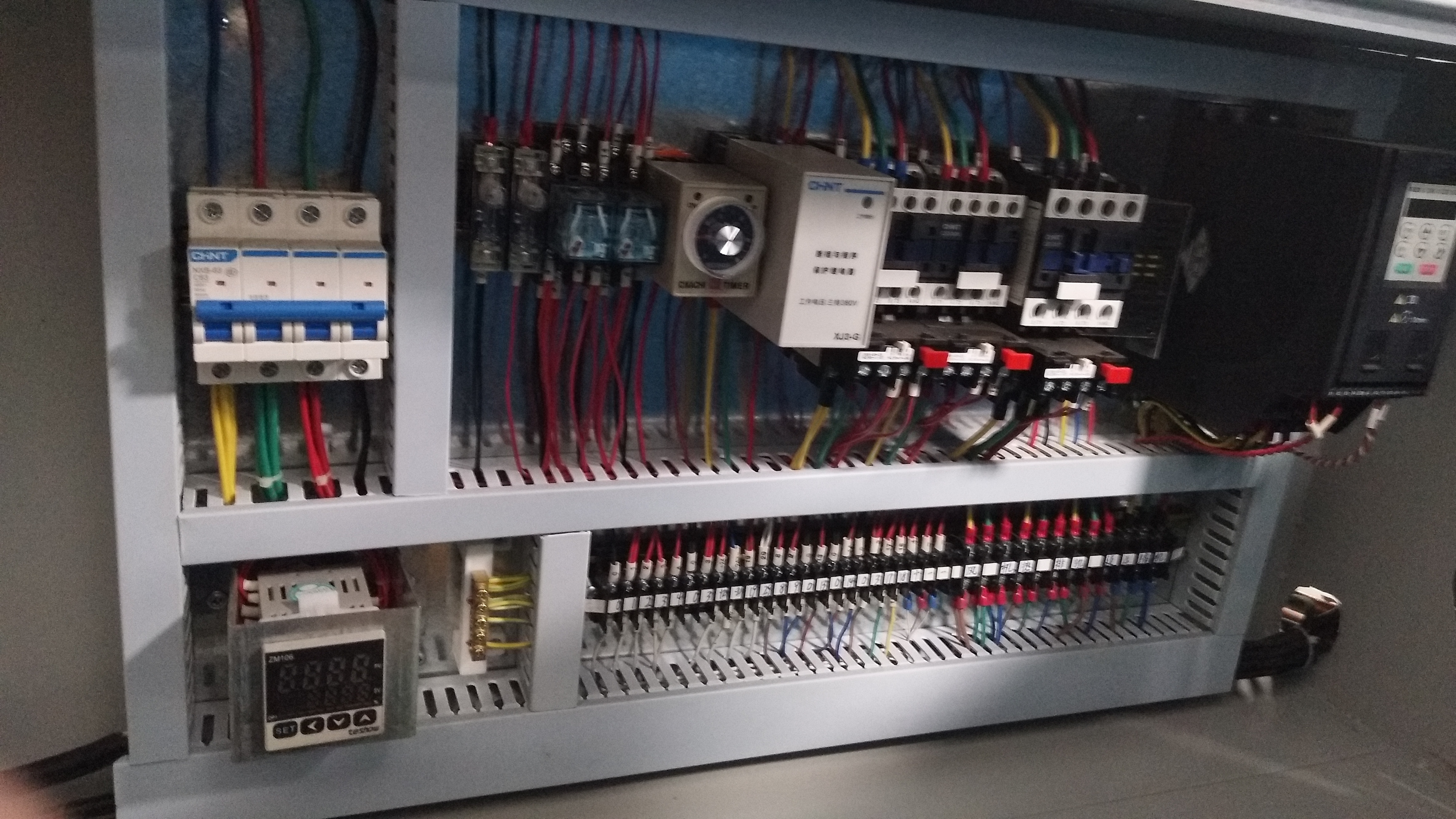 摆盘自动上料机sw18