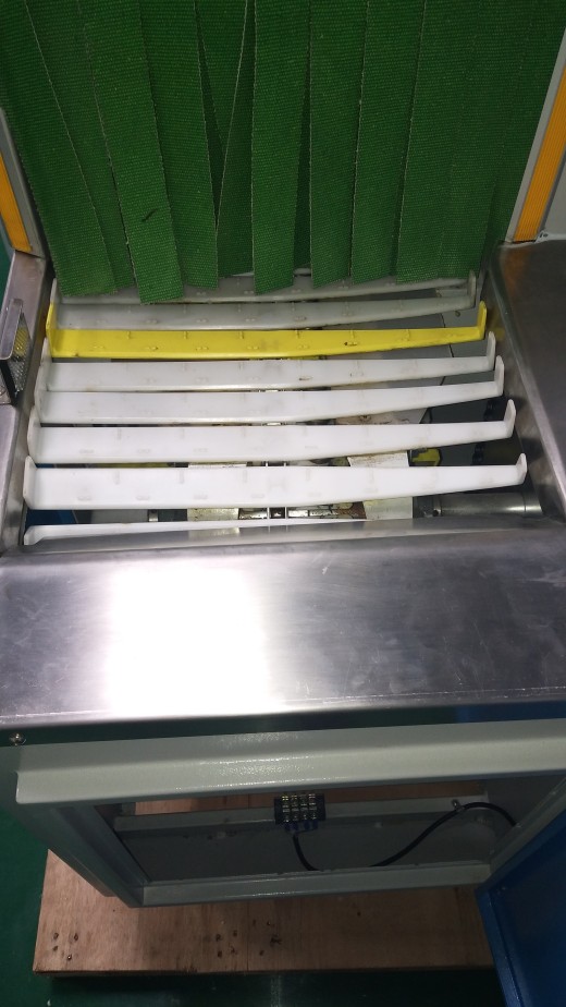 摆盘自动上料机sw18缩略图