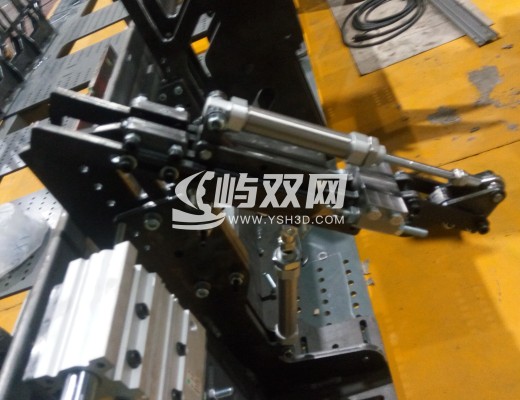 气动旋转闩锁夹具缩略图