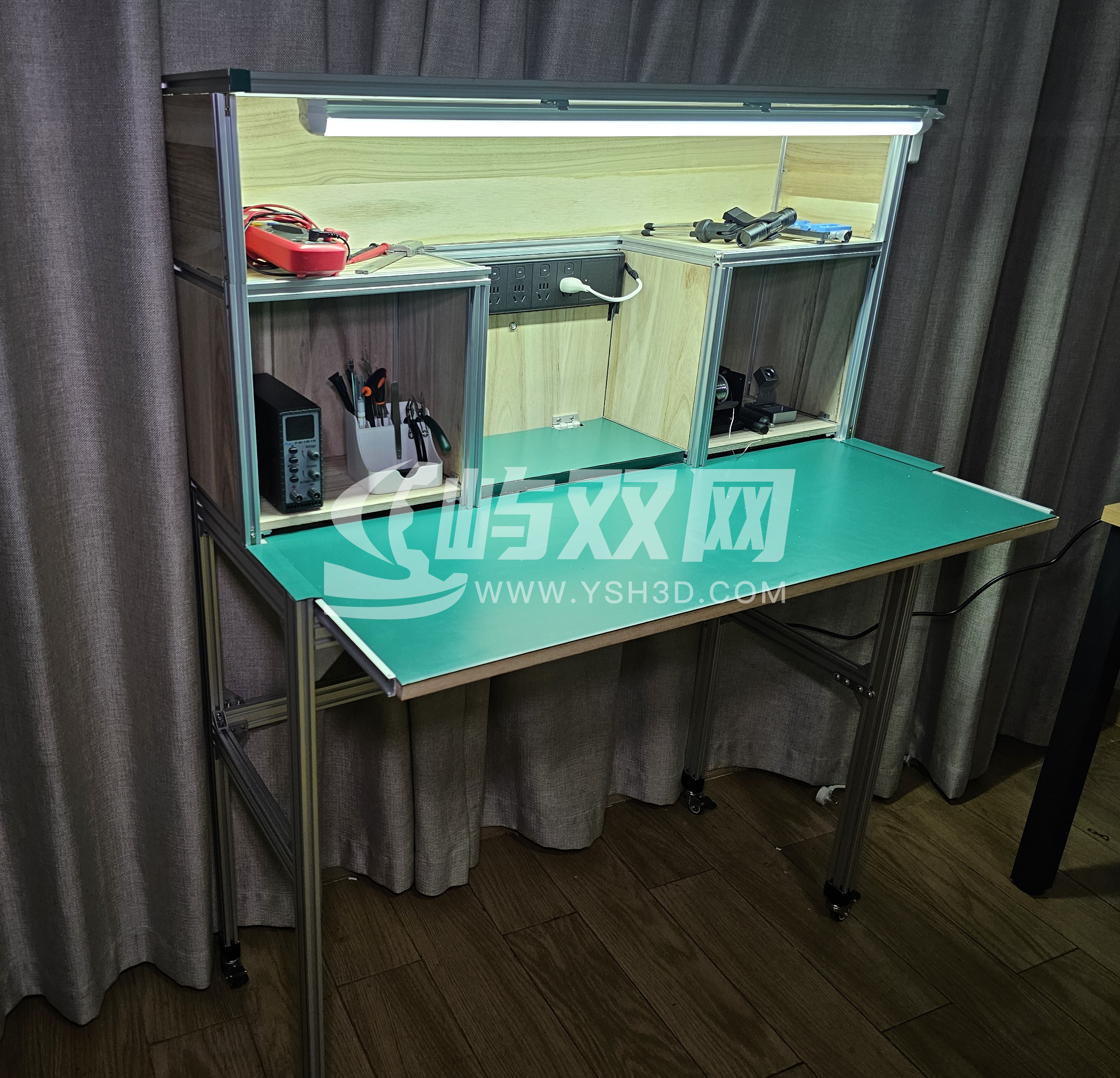 vcc轻载工作台