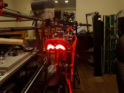 VLR电动自行车大黄蜂缩略图