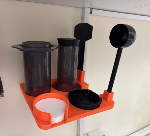 AeroPress 壁挂式支架 – 爱乐压咖啡具的紧凑型收纳盒缩略图