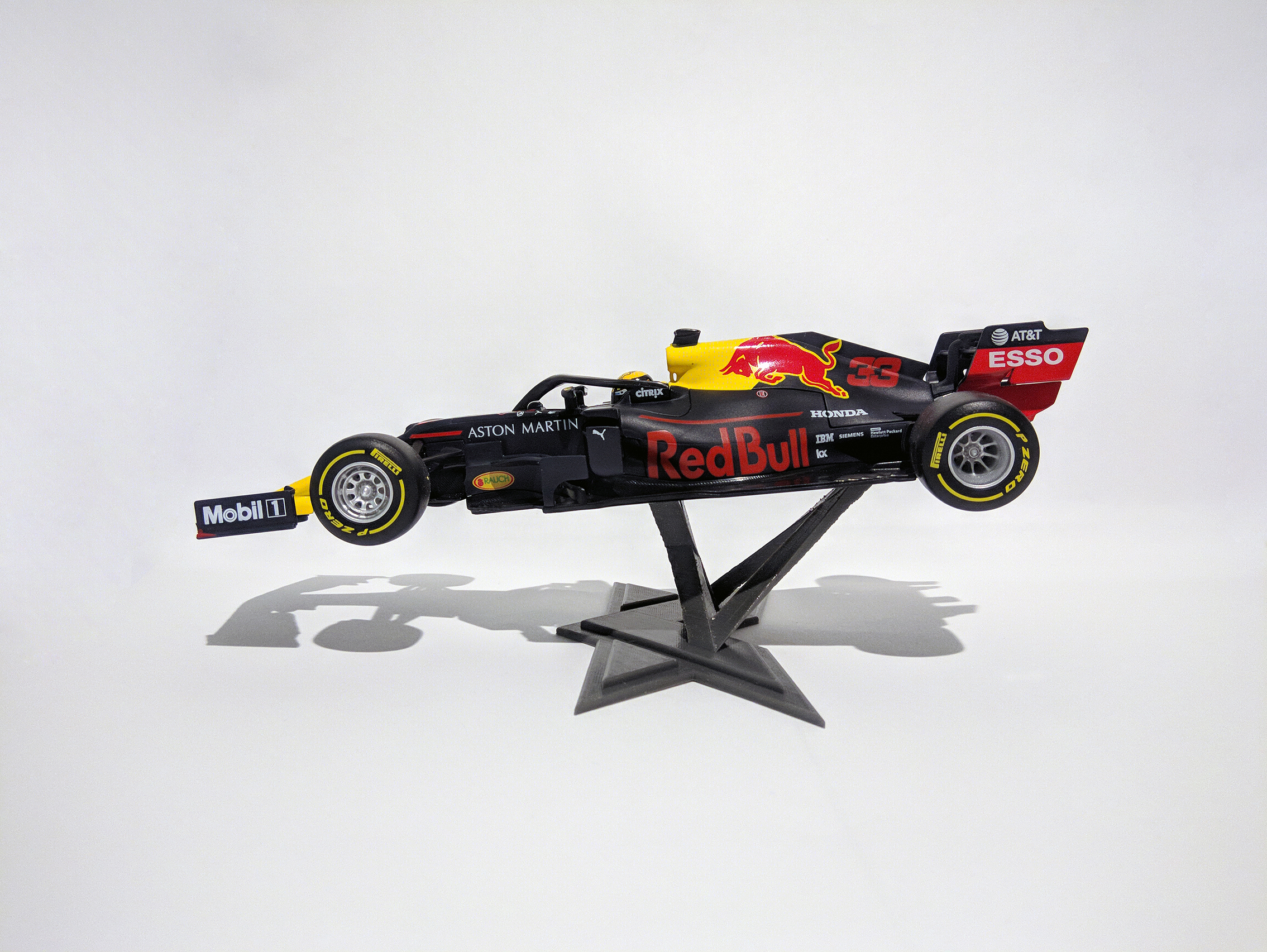 MAX Verstappen RB15型机架